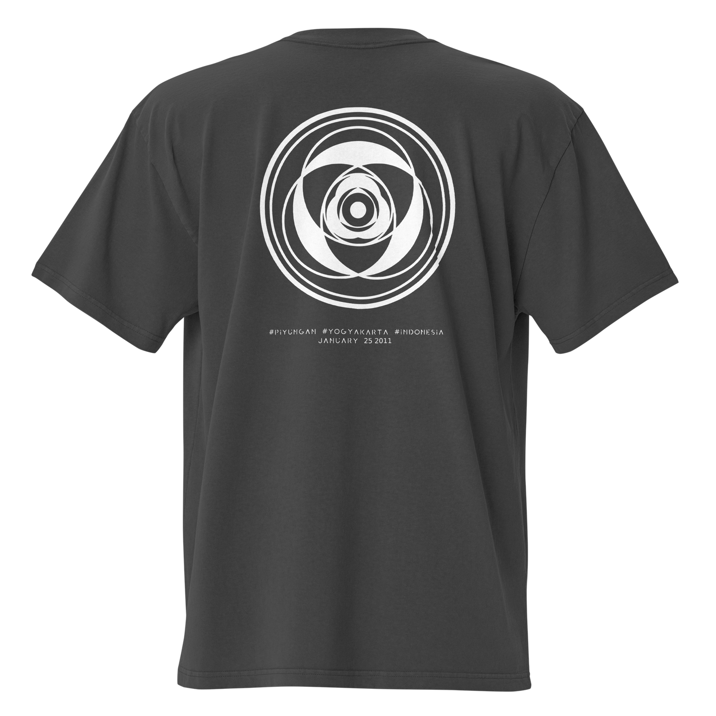 Signals Oversized faded t-shirt - Piyungan Yogyakarta, Indonesia, January 25 2011